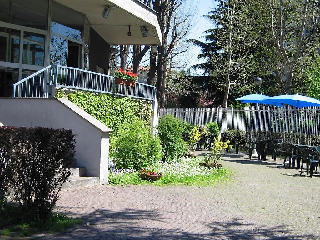 Ostello Aig Piero Rotta Milano Italia